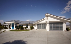 Med-Res-VegasViews-Front-garage_large