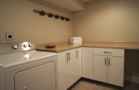 10b After laundry room