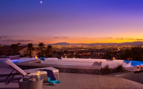 med-res-Vegas-Views-43348_large